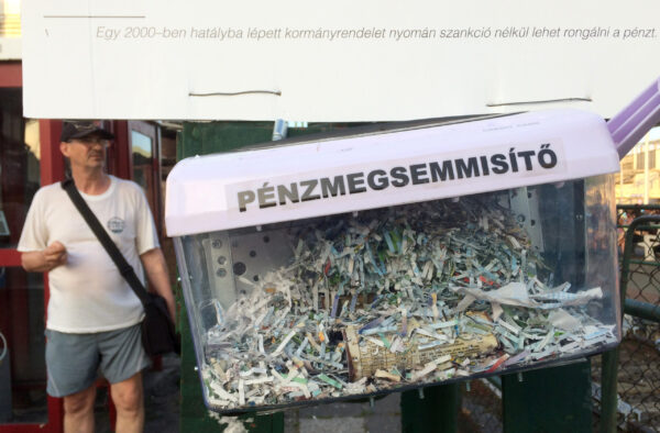 Pénzmegsemmisítő