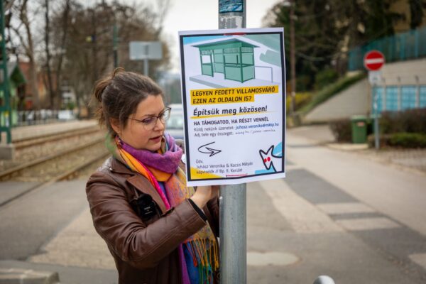 Építsünk közösen villamosváró pavilont a Zuhatag sori megállóhoz!